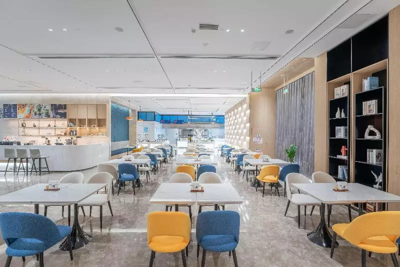 Hotelli Holiday Inn Express Qingdao Northern West Coast By Ihg