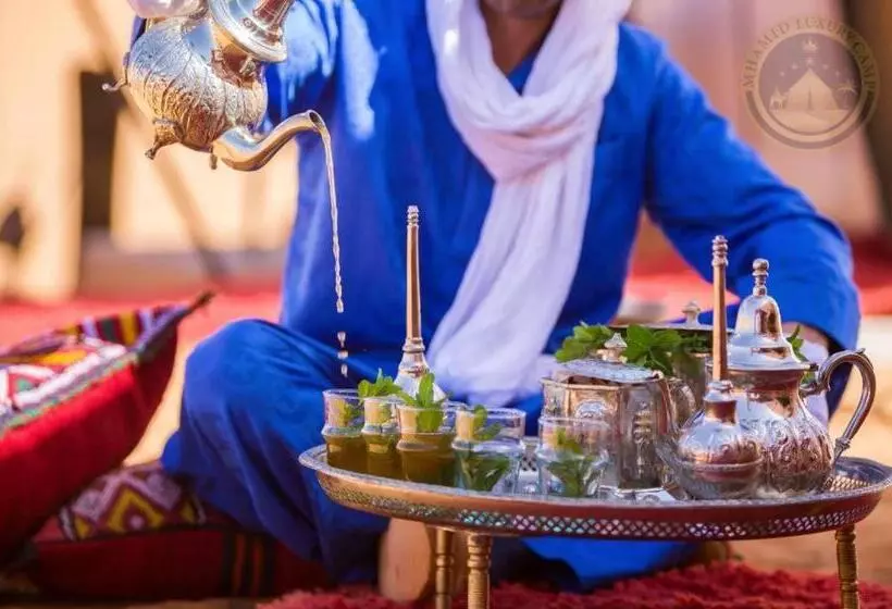 تختخواب و صبحانه Camp Sahara Majestic