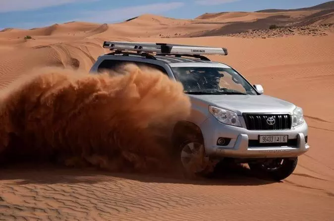 تختخواب و صبحانه Camp Sahara Majestic