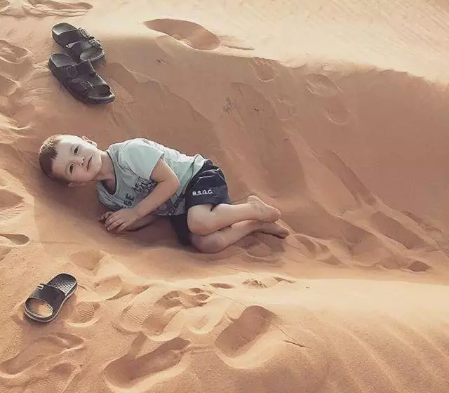 تختخواب و صبحانه Camp Sahara Majestic