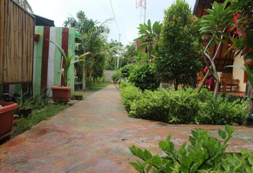 ペンション Bedolo Bungalows