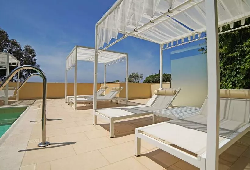 Hotelli Greek Pride Cronwell Rahoni