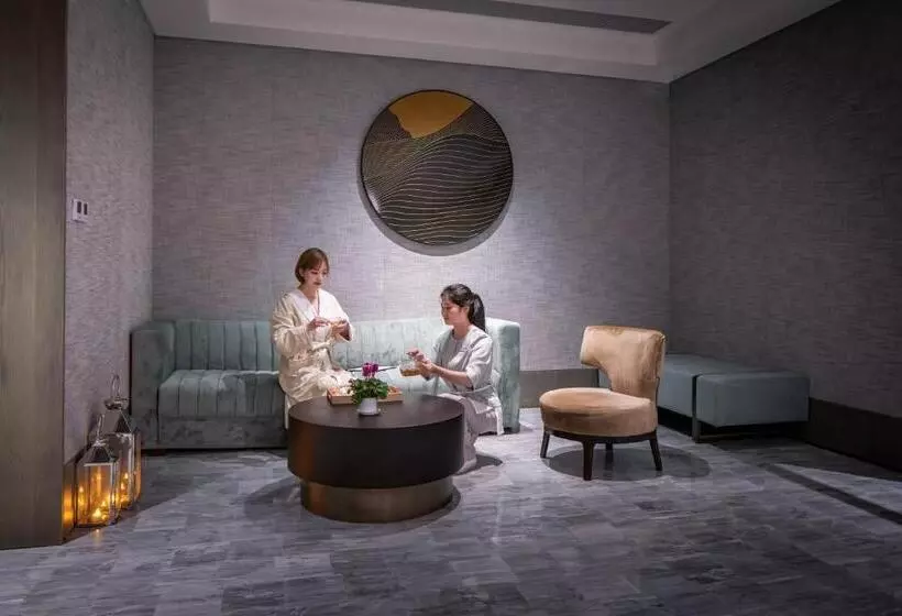 ホテル Tivoli Chengdu At Cultural Heritage Park