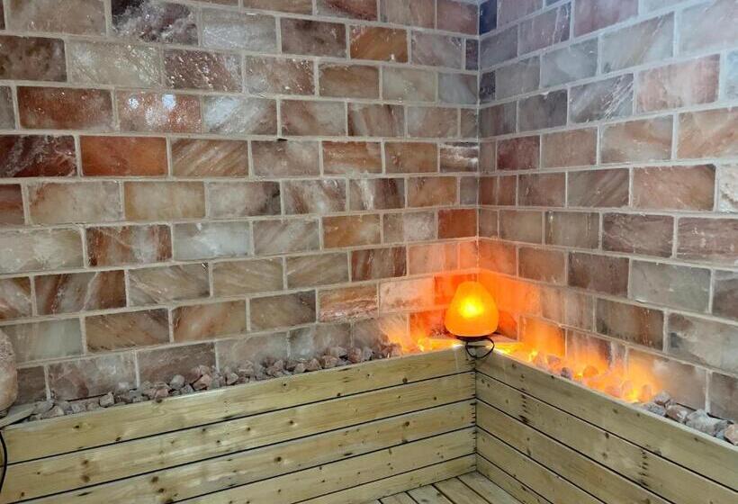 فندق Tivoli Chengdu At Cultural Heritage Park