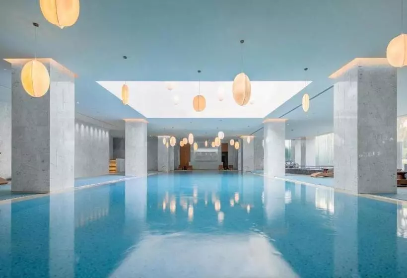 ホテル Tivoli Chengdu At Cultural Heritage Park