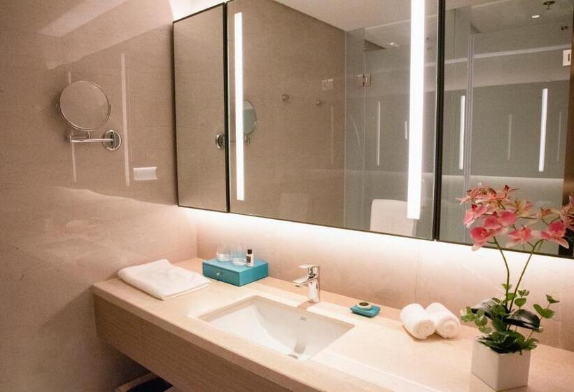 فندق Tivoli Chengdu At Cultural Heritage Park