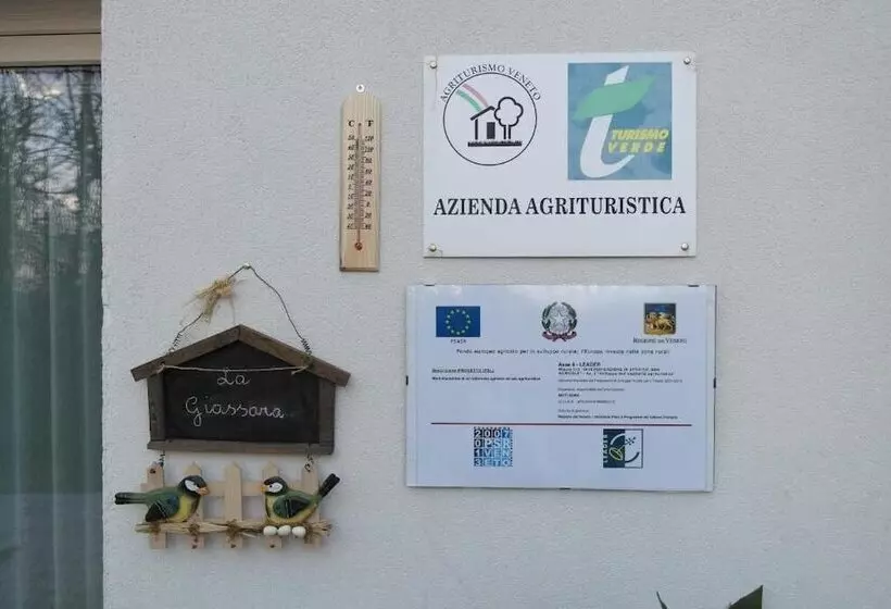 田舎風ホテル Agriturismo La Giassara