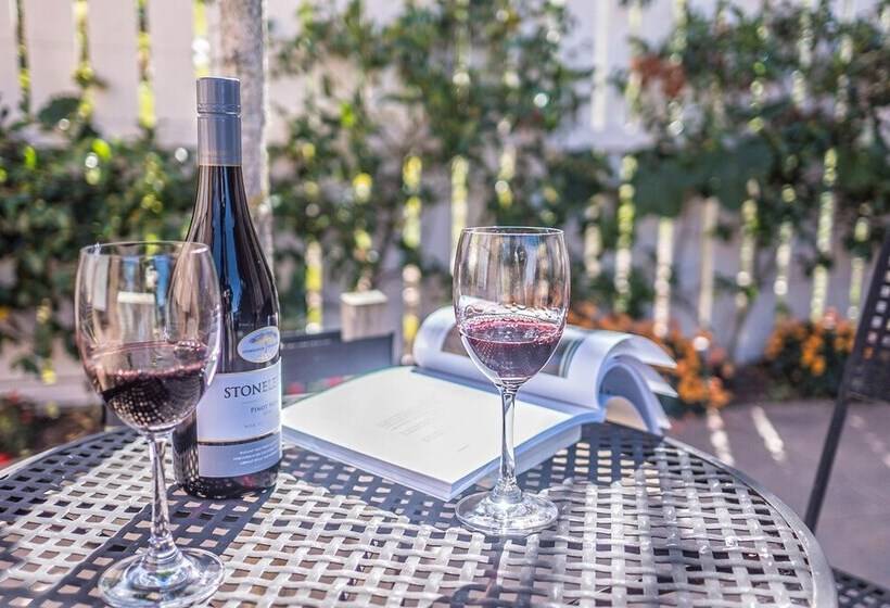 162 Kings Of Riccarton Motel