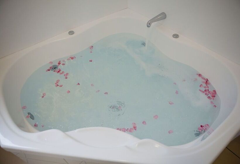 162 Kings Of Riccarton Motel