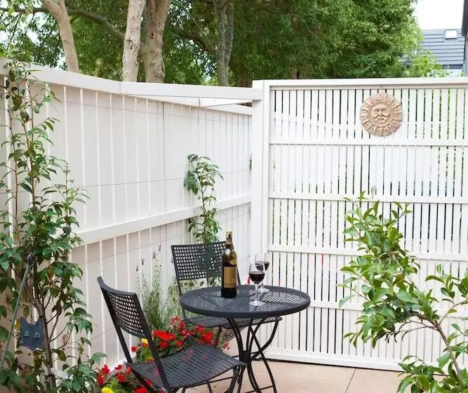 162 Kings Of Riccarton Motel