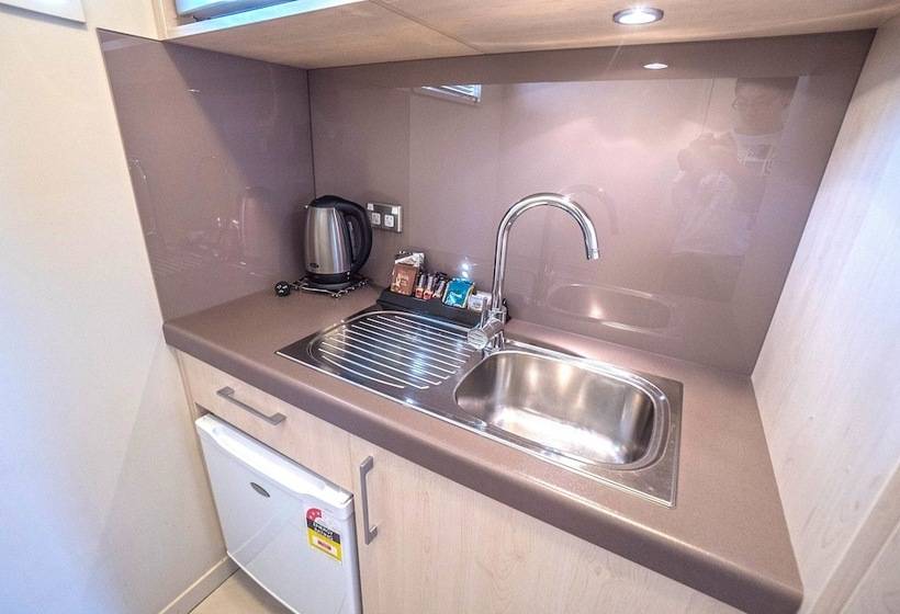 162 Kings Of Riccarton Motel