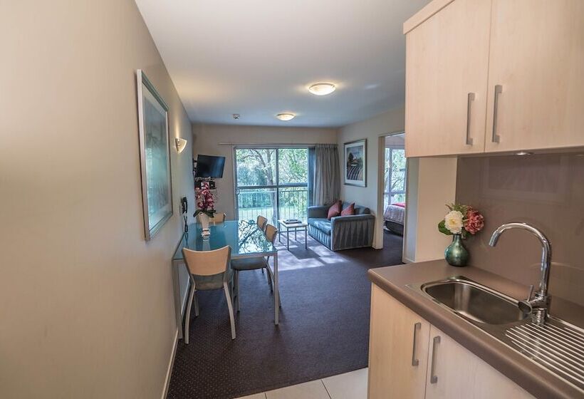 162 Kings Of Riccarton Motel