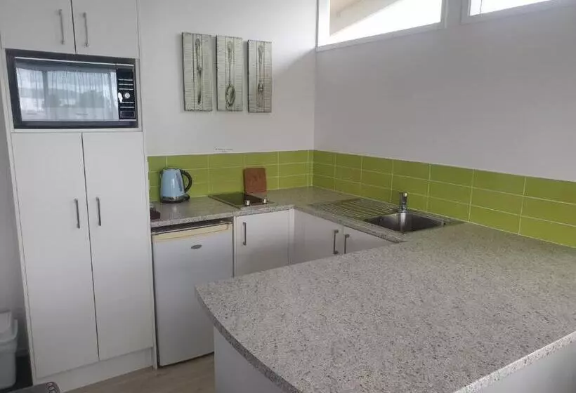 Little Haven Formerly 52 On Rifle Motel