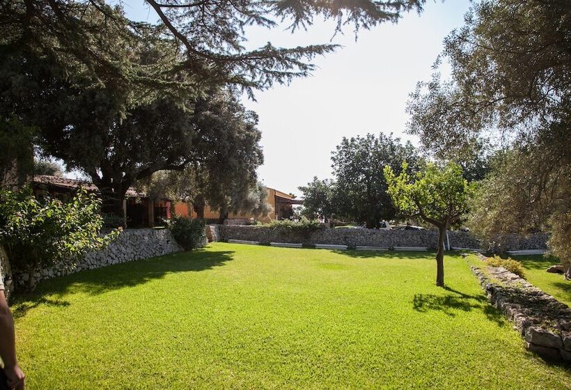 Agriturismo Borgo Degli Ulivi