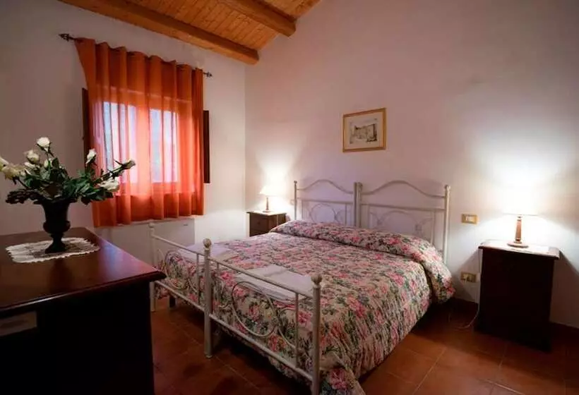 Agriturismo Borgo Degli Ulivi