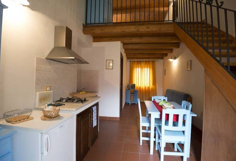 Agriturismo Borgo Degli Ulivi