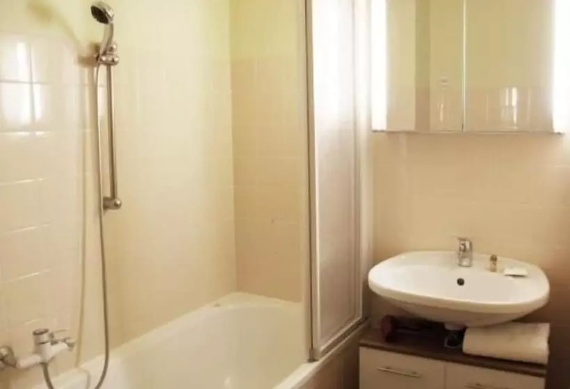 Apartment Quellenstrasse