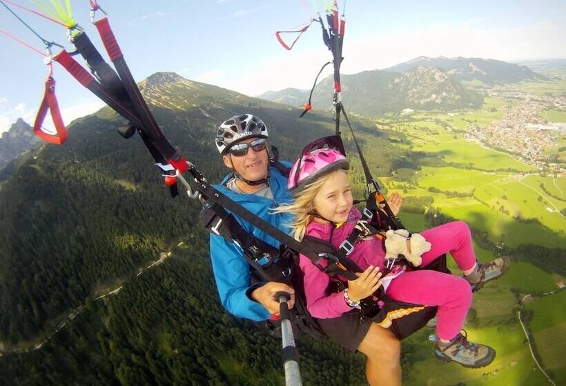 Atlas Airport Hotel Apartment