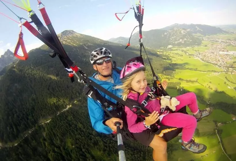 Atlas Airport Hotel Apartment