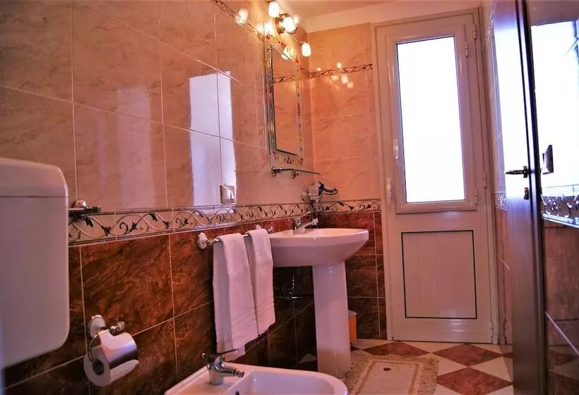 Bed & Breakfast Oleaster