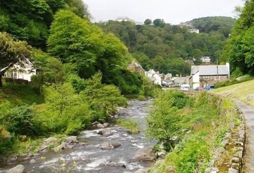 Bed and Breakfast Simonsbath House