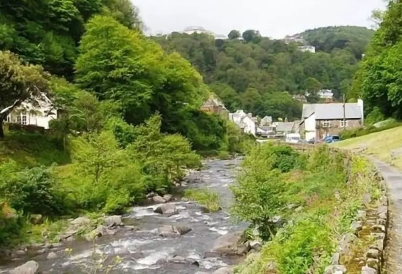 Bed & Breakfast Simonsbath House