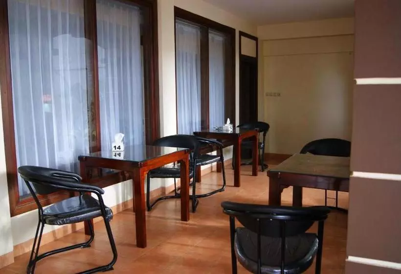 Hotel Grand Sumatera