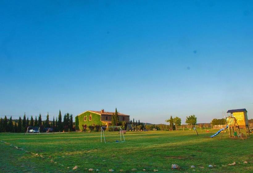 Hostal Nou De Crespià