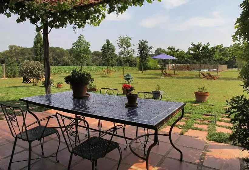 Hostal Nou De Crespià