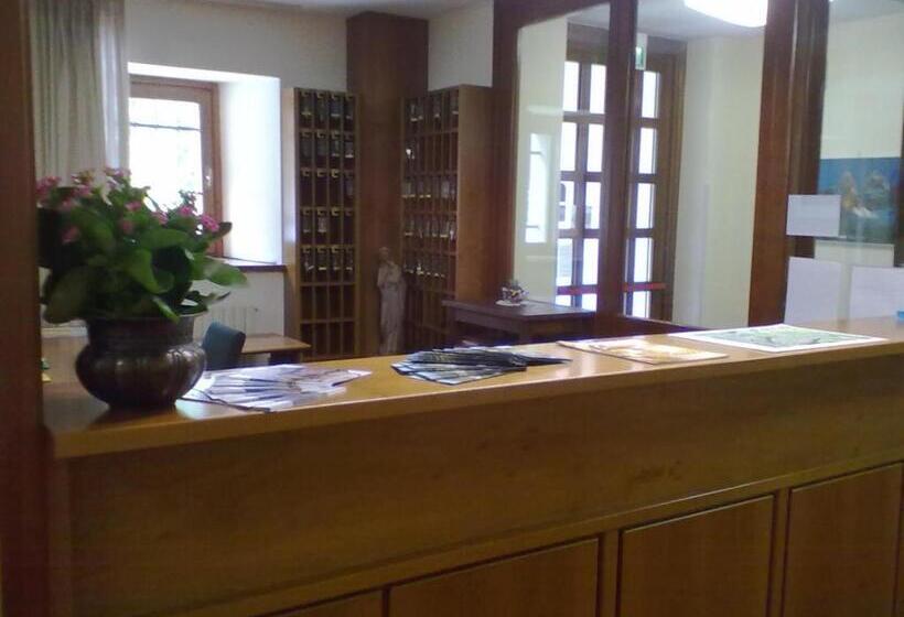 ホテル Casa Montana S. Maddalena