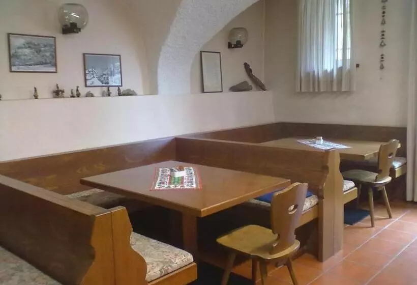 Hotel Casa Montana S. Maddalena