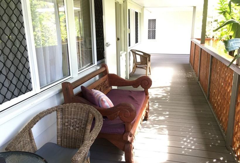 فندق Coconut Palms On The Bay