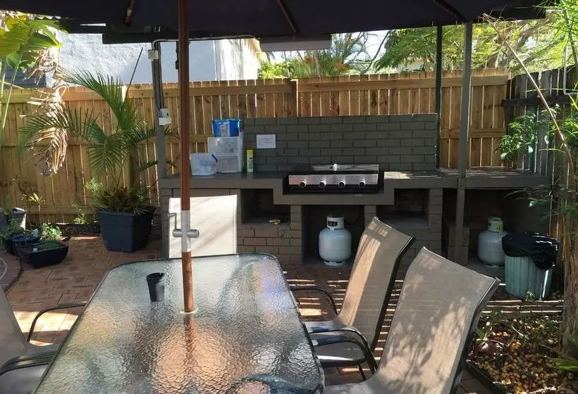 Hotel Coconut Palms On The Bay