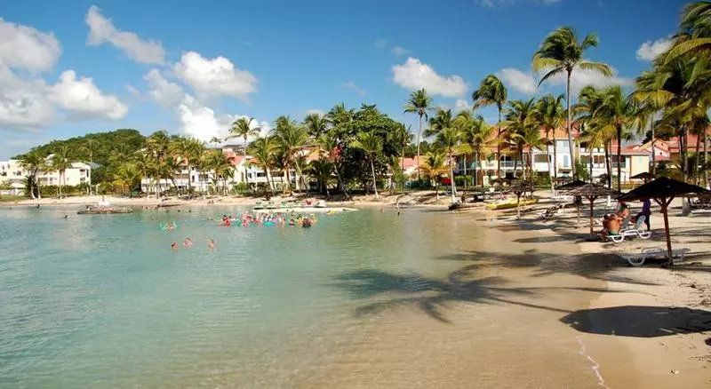 هتل Fleur D'epée