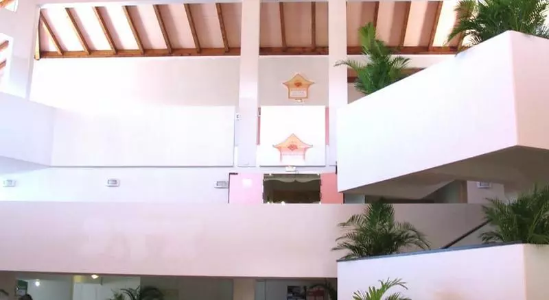 هتل Fleur D'epée