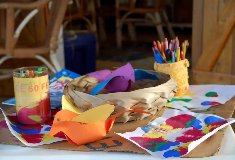 هتل Fleur D'epée