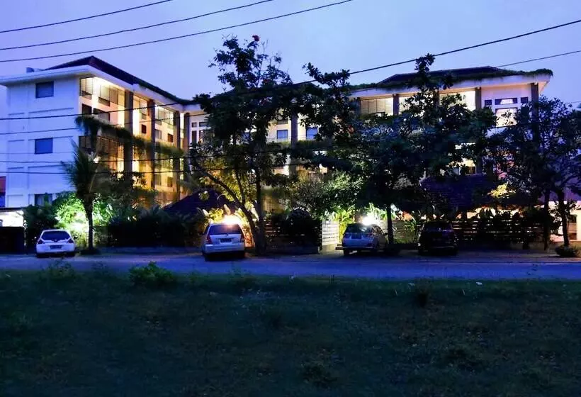 Ganga Hotel & Apartment