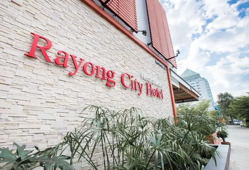 호텔 Rayong City
