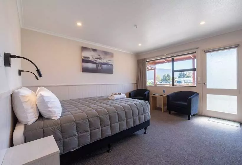 Te Anau Top 10 Holiday Park And Motels