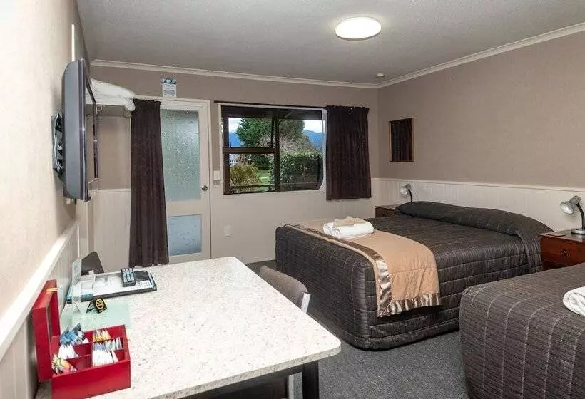 Te Anau Top 10 Holiday Park And Motels