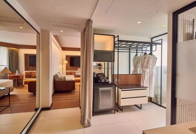 호텔 The Level At Melia White House