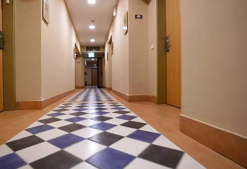 The Sephardic House Hotel In The Jewish Quarter