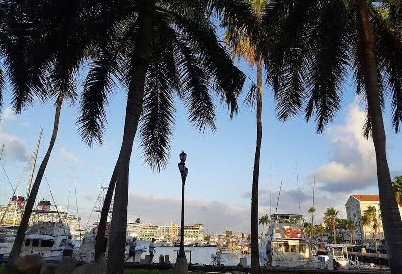 هتل Wonders Boutique