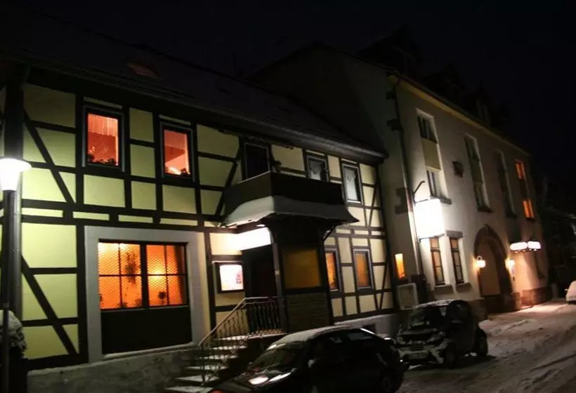 Отель Land Groß Schneer Hof