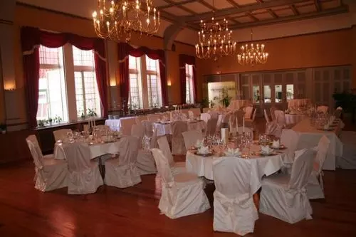 Отель Land Groß Schneer Hof