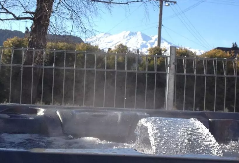 모텔 Canoe Safaris Lodge