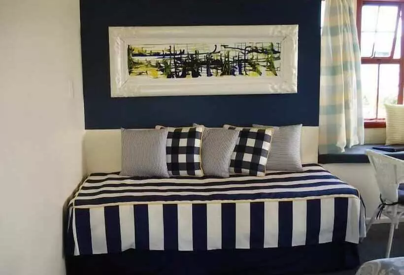 پانسیون Ducks & Drakes Boutique Motel & Backpackers