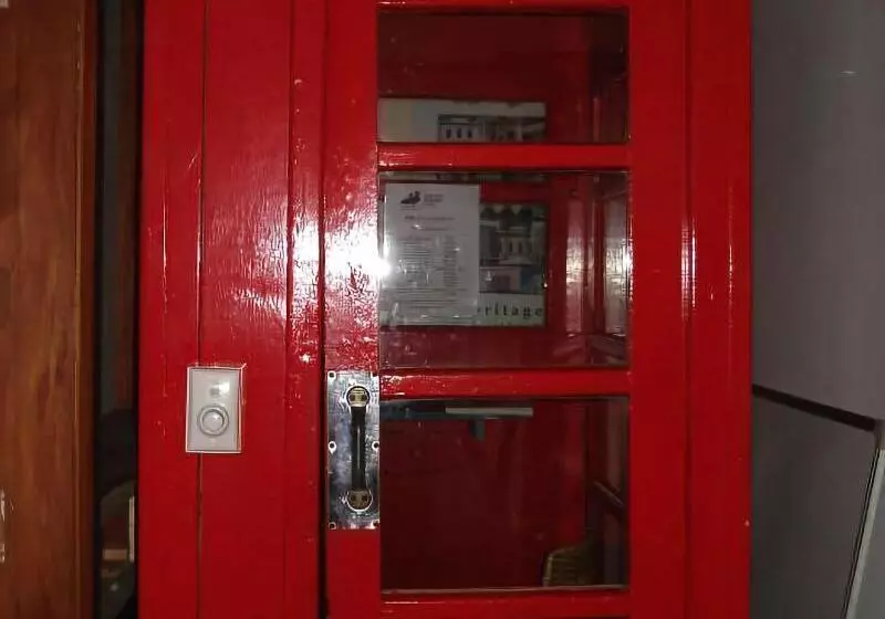 پانسیون Ducks & Drakes Boutique Motel & Backpackers