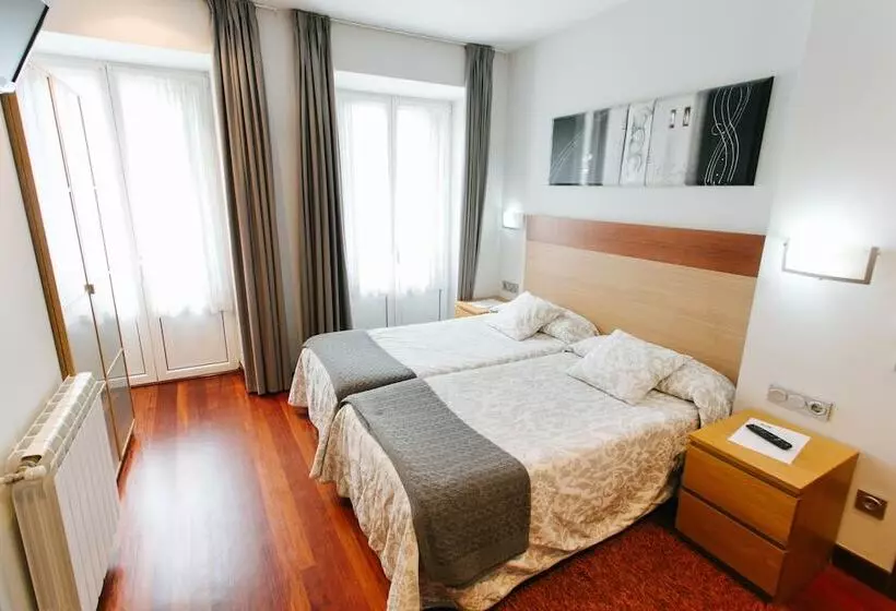 Пансион Hostal San Sebastian Centro