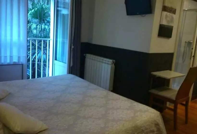 Пансион Hostal San Sebastian Centro